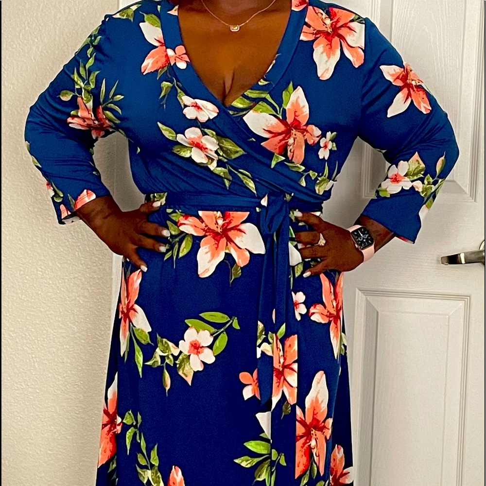 Long floral, mid sleeve dress 3X